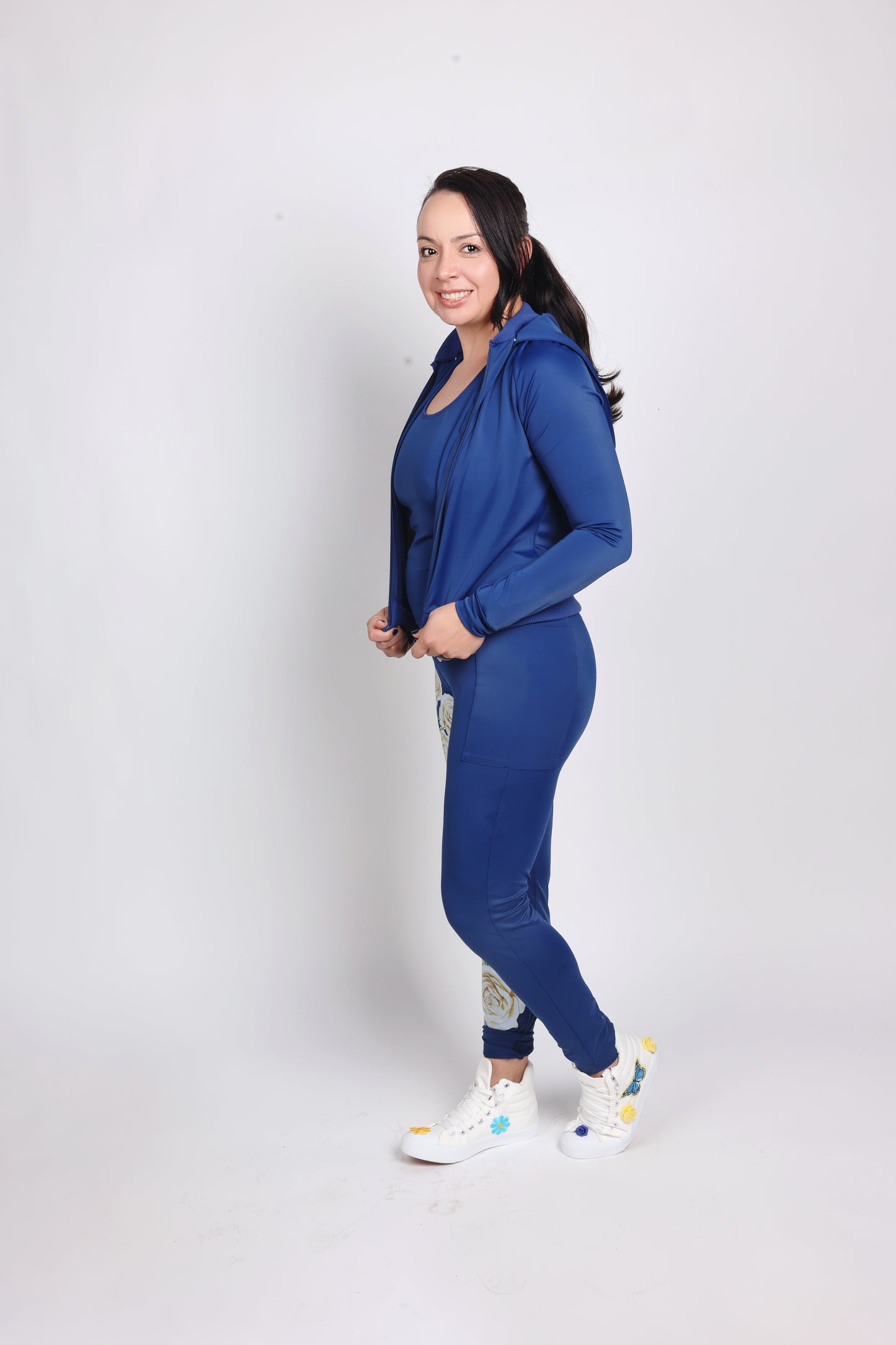Leggings with roses